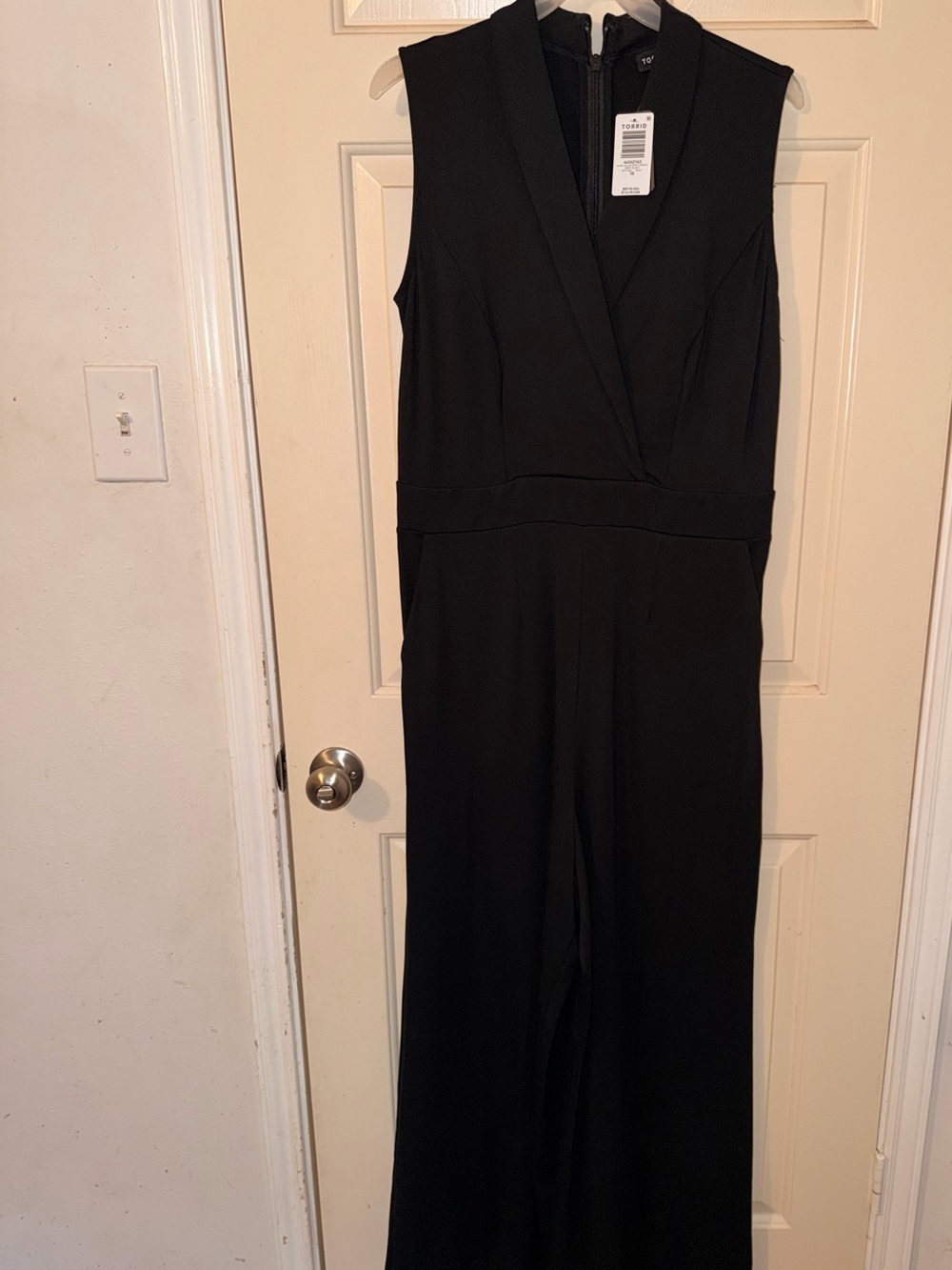 torrid Black Sleeveless V-Neck Jumpsuit